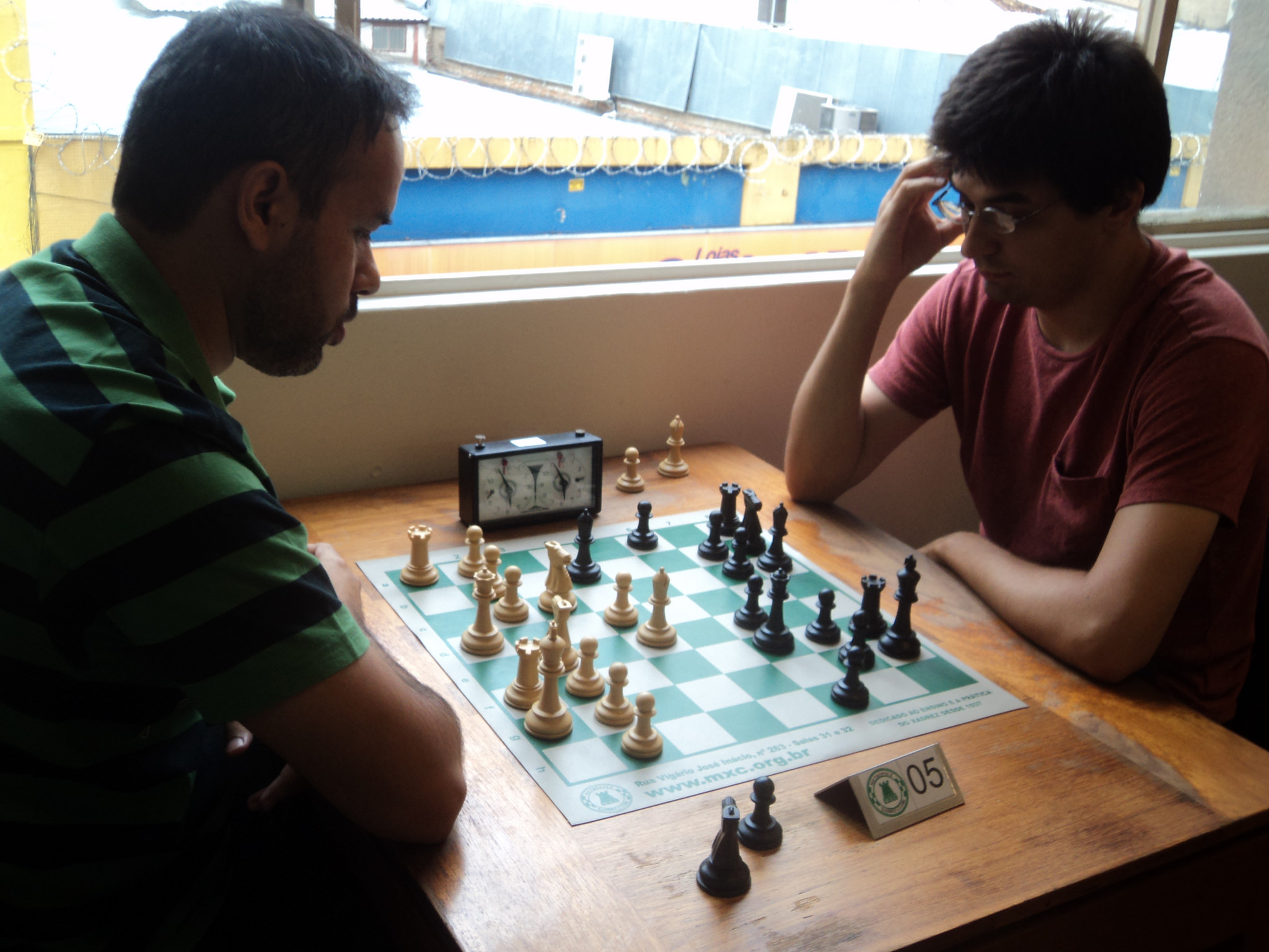 Jogando xadrez no Torneio Blitz Pascoa 2017